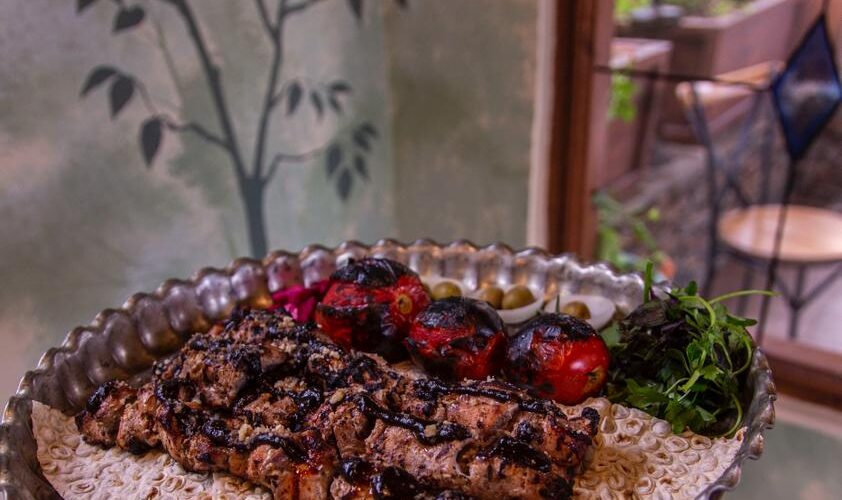 بهترین رستوران‌های تنکابن برای شکم‌گردی