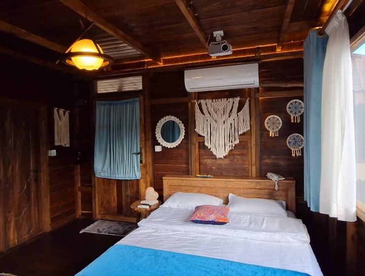 کلبه ماه تی تیvip