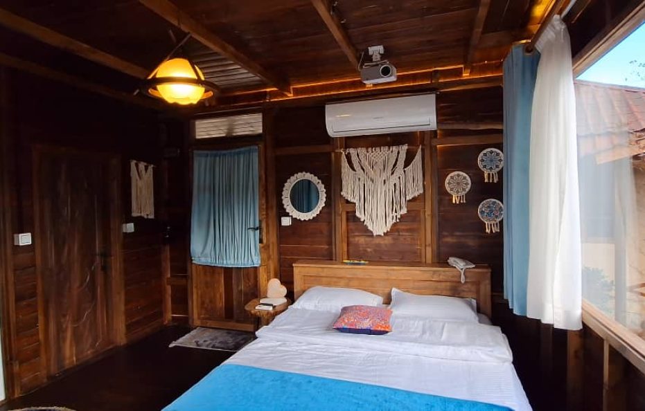 کلبه ماه تی تیvip